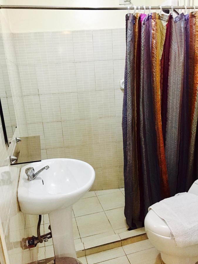 Residencia San Vicente - Pasay -Budget Hotel Manilla Buitenkant foto